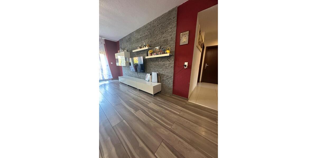Etagenwohnung Bretten - 3 Zimmer, 97 m&sup2;, 289.000&euro; | Angebot:26381892