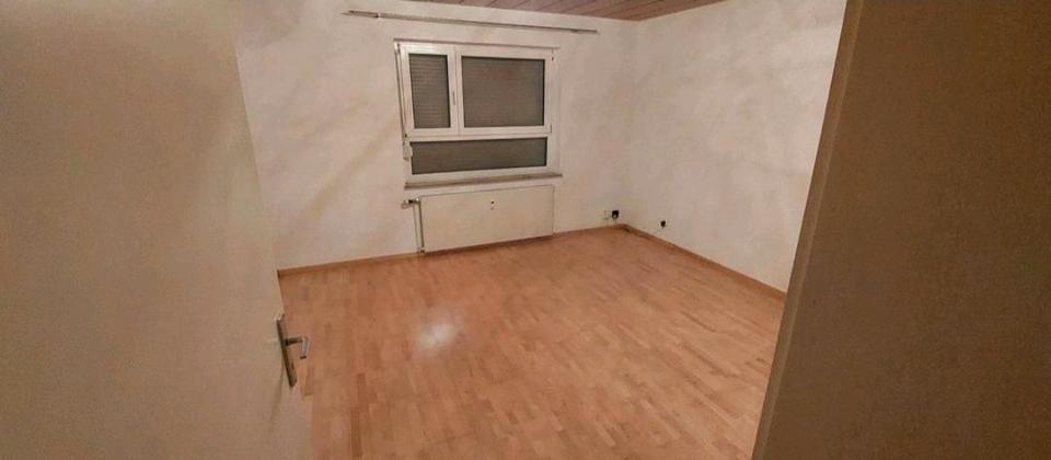 Erdgeschoßwohnung Weinsberg - 3 Zimmer, 85 m&sup2;, 890&euro; | Angebot:25953956