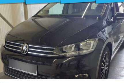VW Touran 32.600 km 28.930 &euro; Mosbach 74821