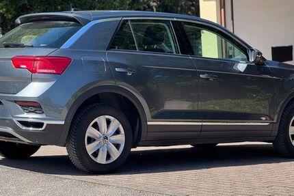 VW T-Roc 108.500 km 18.300 &euro; Wiernsheim 75446