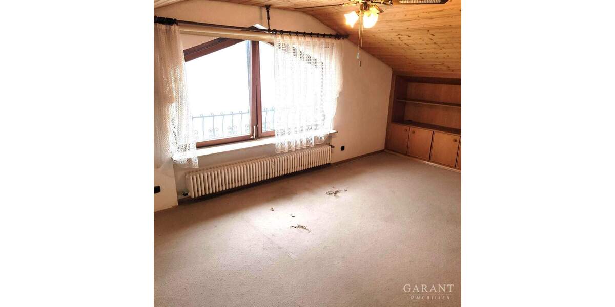Mehrfamilienhaus, Wohnhaus Kirchheim am Neckar - 7 Zimmer, 280 m&sup2;, 715.000&euro; | Angebot:25746425