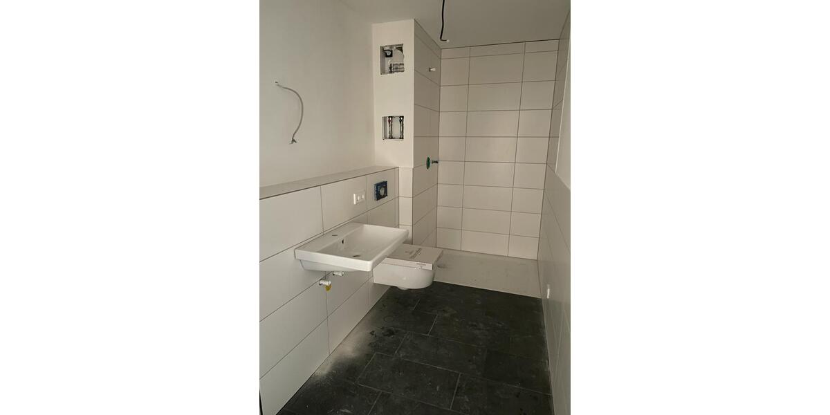 Etagenwohnung Markgröningen - 2 Zimmer, 61 m&sup2;, 980&euro; | Angebot:25498352