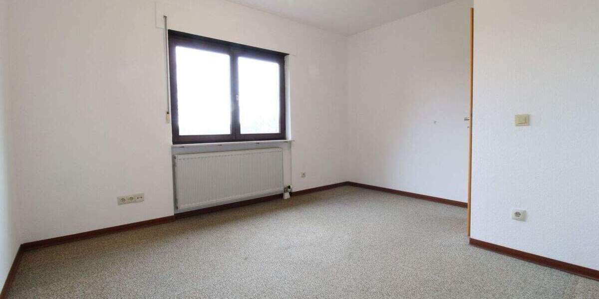 Bungalow Mühlacker Dürrmenz - 6 Zimmer, 162 m&sup2;, 549.000&euro; | Angebot:25684366