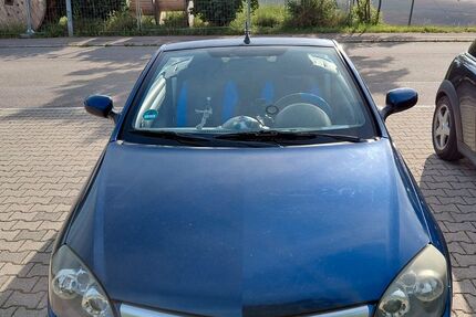 Opel Tigra 207.640 km 1.990 &euro; Mühlacker 75417