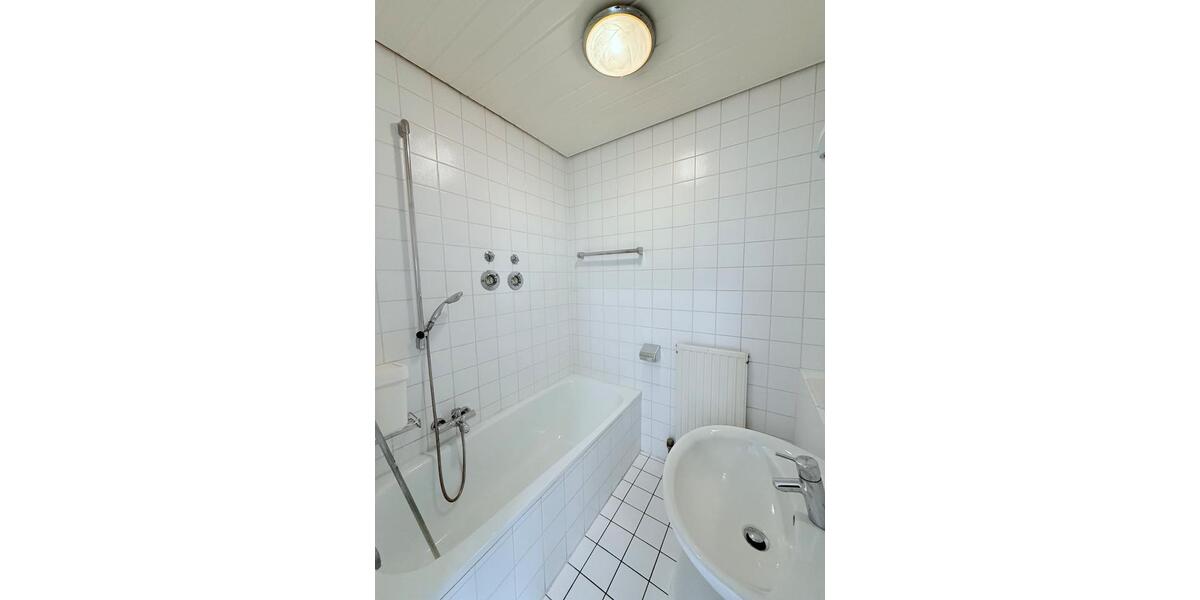 Etagenwohnung Heilbronn Kernstadt - 1 Zimmer, 35 m&sup2;, 670&euro; | Angebot:25612157