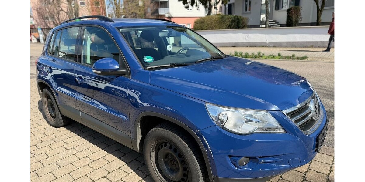 VW Tiguan 2.0 TDI DSG 4Motion 1. Hand AHK 172.000 km 8.990 &euro; Neckarsulm 74172