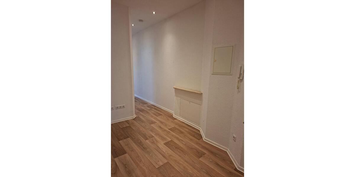 Etagenwohnung Neulingen - 3 Zimmer, 81 m&sup2;, 185.000&euro; | Angebot:25945429
