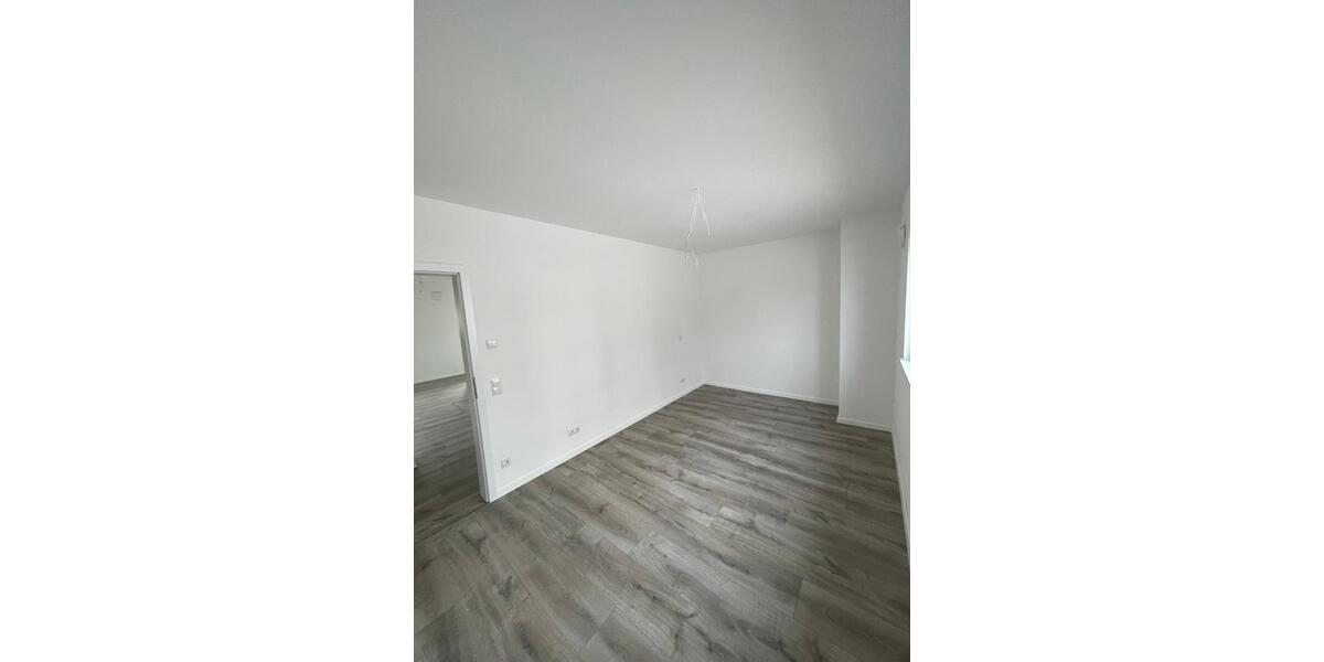 Etagenwohnung Bruchsal - 3 Zimmer, 76 m&sup2;, 1.164&euro; | Angebot:23870239