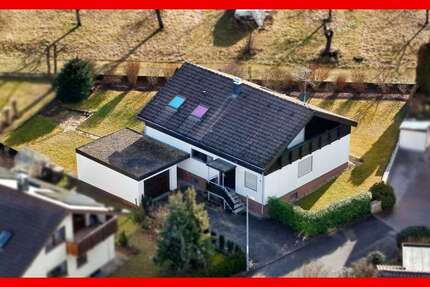 Haus Sersheim - 5.5 Zimmer, 172 m&sup2;, 585.000&euro; | Angebot:25341126