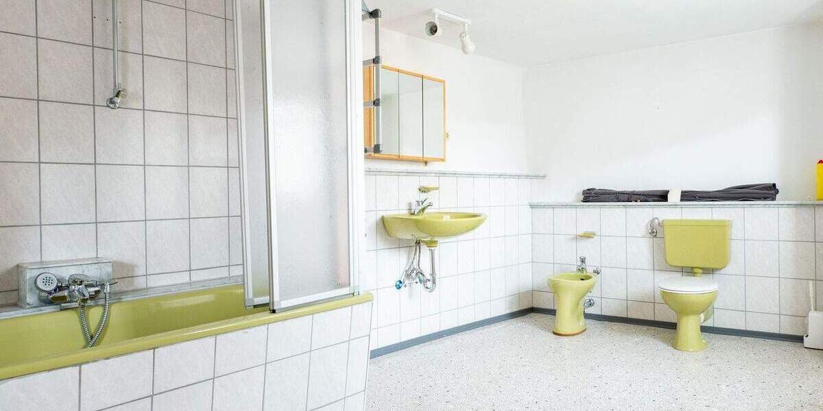 Einfamilienhaus Eppingen Elsenz - 6 Zimmer, 157 m&sup2;, 178.000&euro; | Angebot:26702918