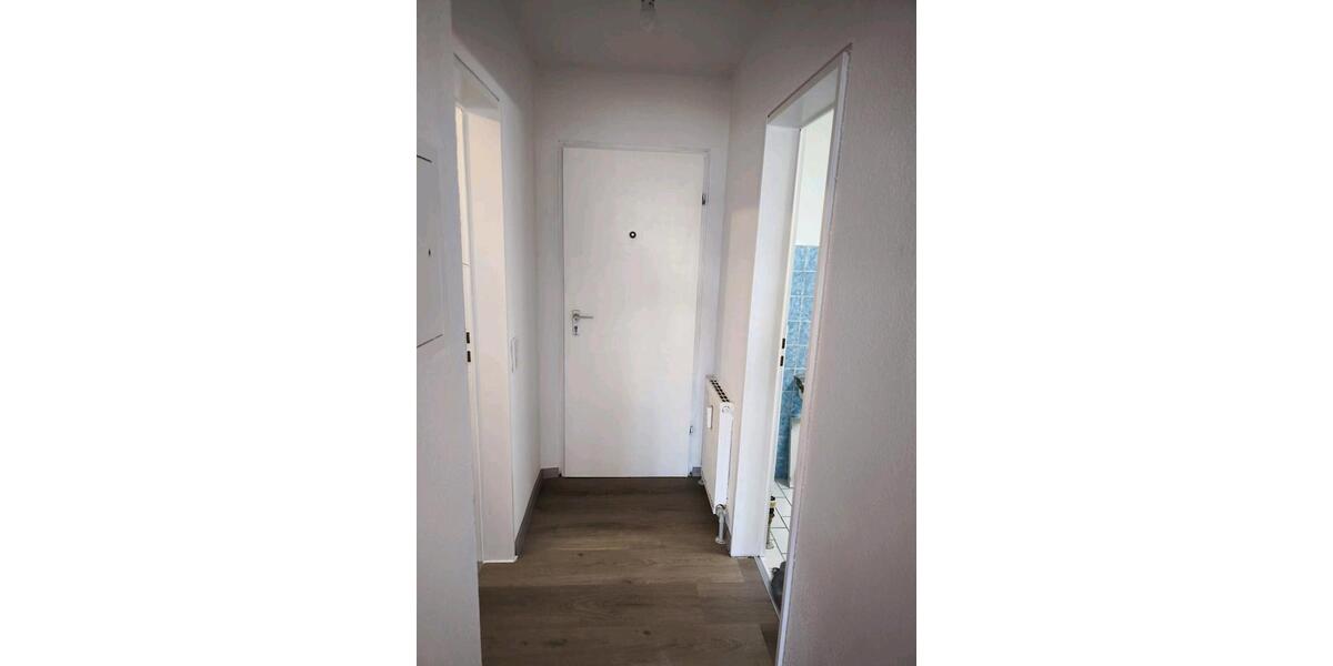 Etagenwohnung Sachsenheim - 1 Zimmer, 39 m&sup2;, 650&euro; | Angebot:25870583