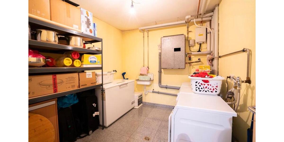 Einfamilienhaus Schwaigern - 6 Zimmer, 180 m&sup2;, 590.000&euro; | Angebot:24534865