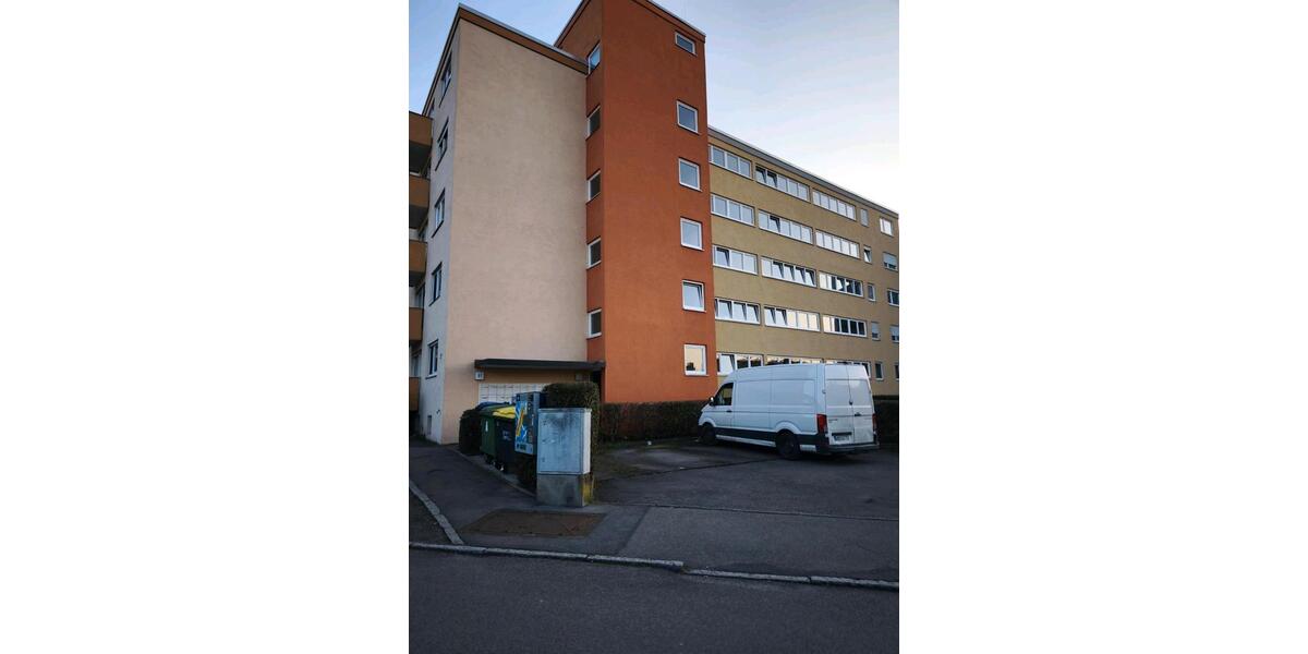 Etagenwohnung Sachsenheim - 1 Zimmer, 39 m&sup2;, 650&euro; | Angebot:25870583