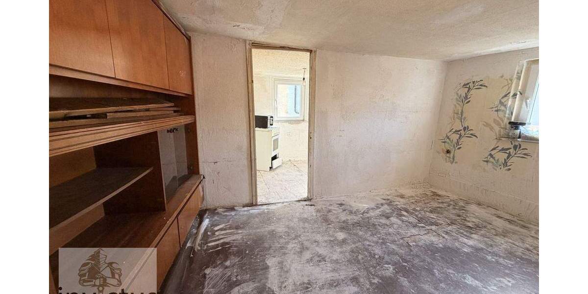 Einfamilienhaus Vaihingen an der Enz / Enzweihingen Enzweihingen - 5 Zimmer, 90 m&sup2;, 99.000&euro; | Angebot:25836706