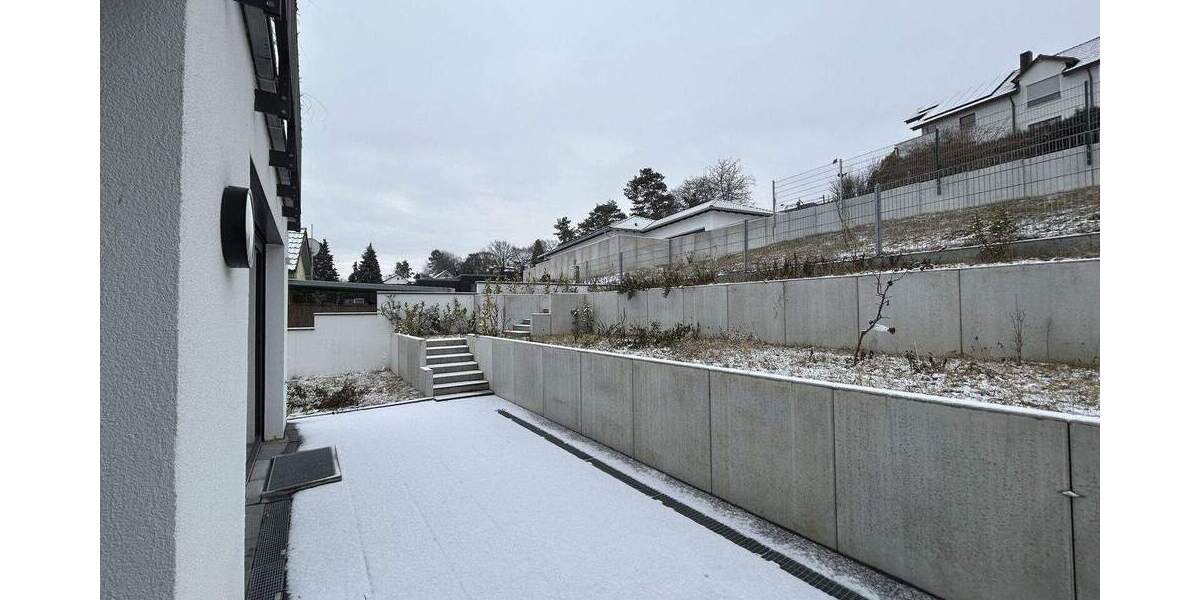 Etagenwohnung Neckarsulm / Obereisesheim Obereisesheim - 4 Zimmer, 87 m&sup2;, 1.300&euro; | Angebot:25701413