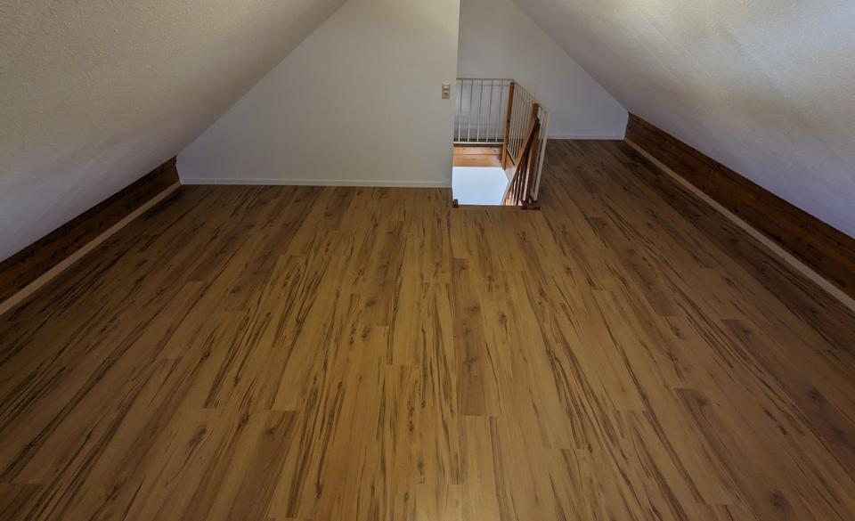 Dachgeschoßwohnung Bietigheim-Bissingen Bissingen - 3 Zimmer, 67 m&sup2;, 1.115&euro; | Angebot:25875380