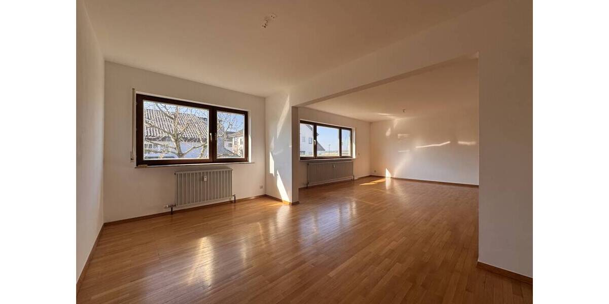 Mehrfamilienhaus, Wohnhaus Sachsenheim / Kleinsachsenheim Kleinsachsenheim - 8 Zimmer, 220 m&sup2;, 649.000&euro; | Angebot:26751921