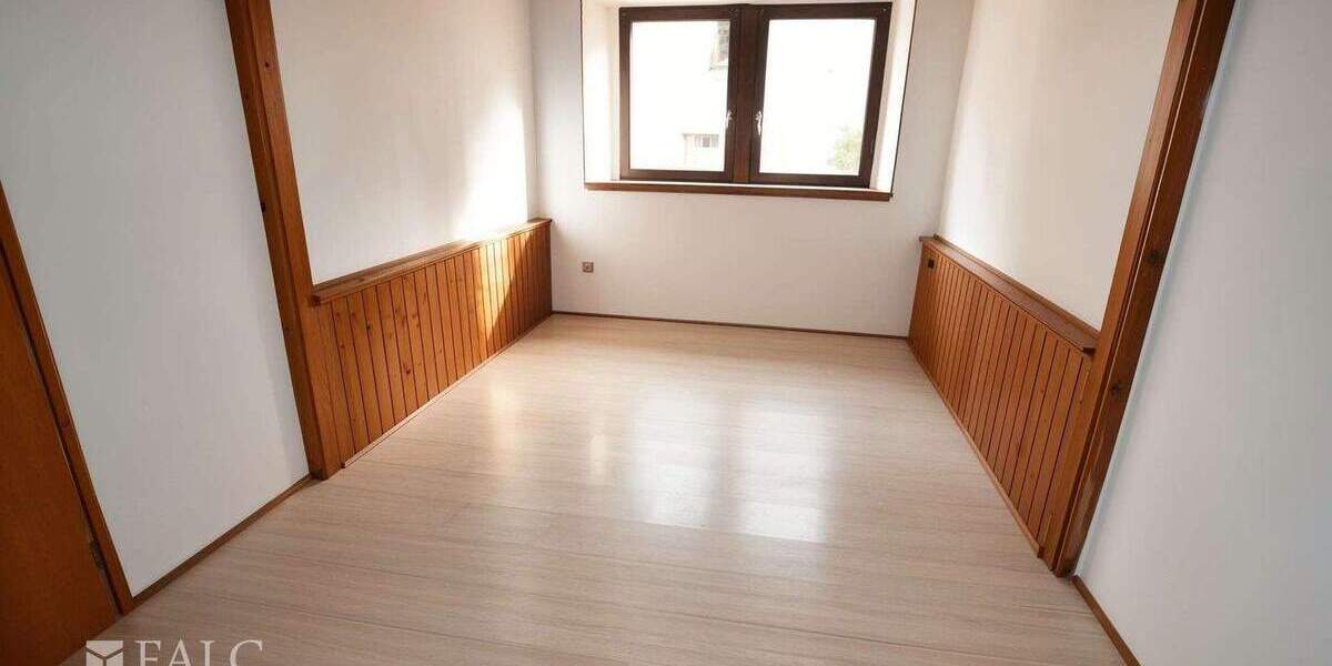 Mehrfamilienhaus, Wohnhaus Angelbachtal - 5 Zimmer, 372 m&sup2;, 350.000&euro; | Angebot:25697197