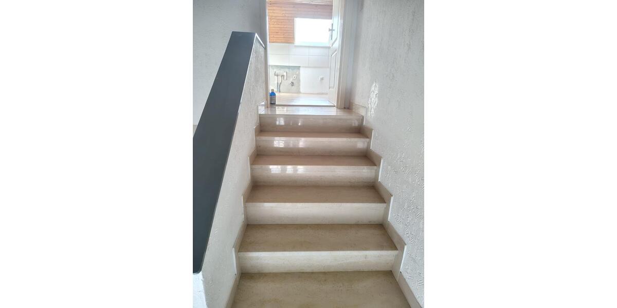 Dachgeschoßwohnung Neckarbischofsheim - 2 Zimmer, 47 m&sup2;, 620&euro; | Angebot:25976189