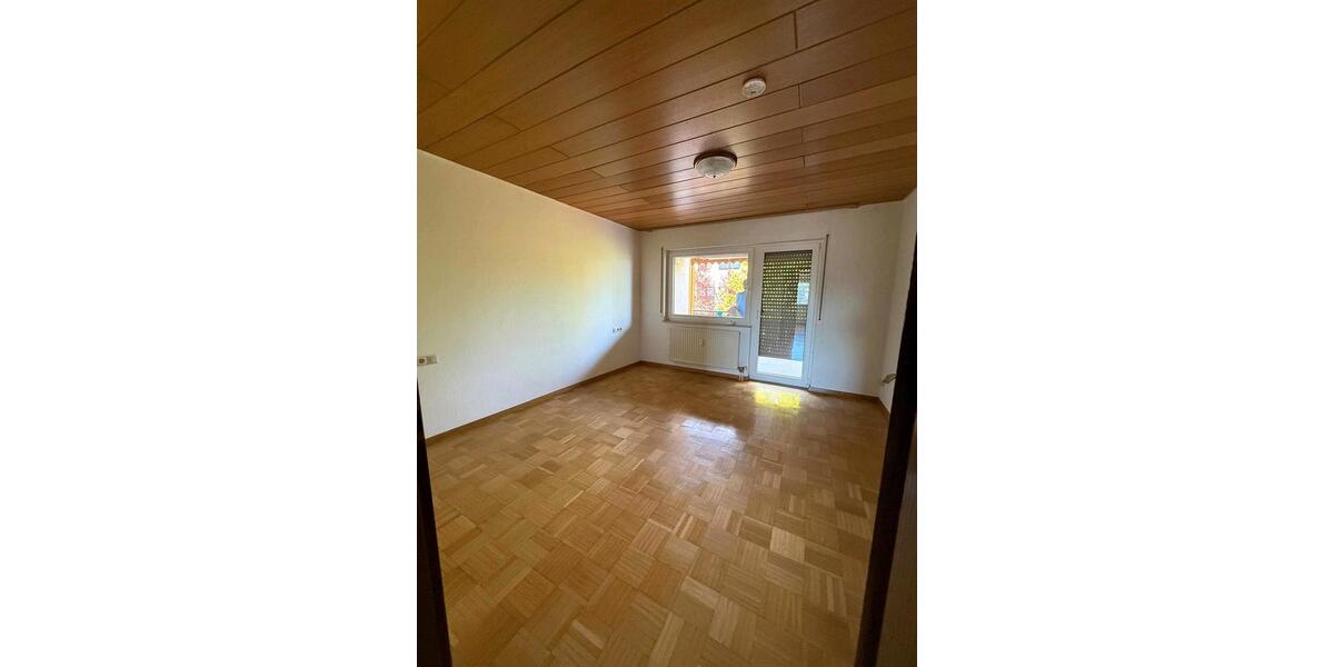 Etagenwohnung Heilbronn Horkheim - 3.5 Zimmer, 95 m&sup2;, 1.100&euro; | Angebot:26690167