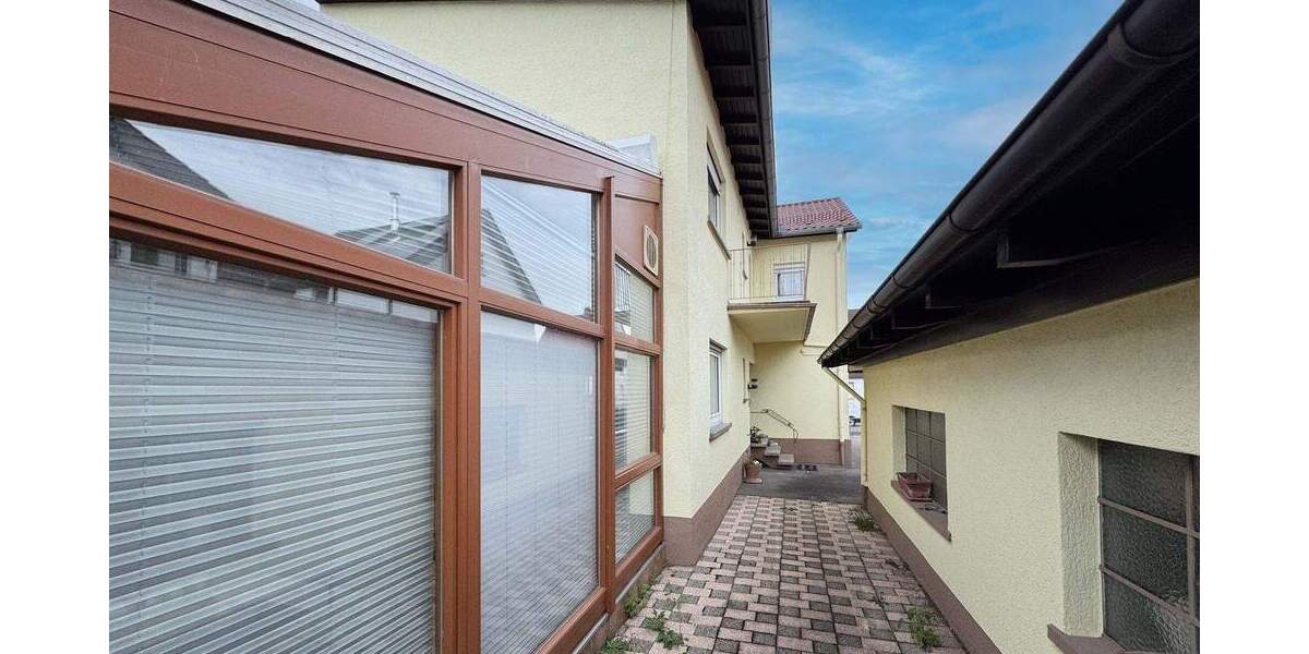 Doppelhaushälfte Nußloch - 5 Zimmer, 132 m&sup2;, 375.000&euro; | Angebot:25733940