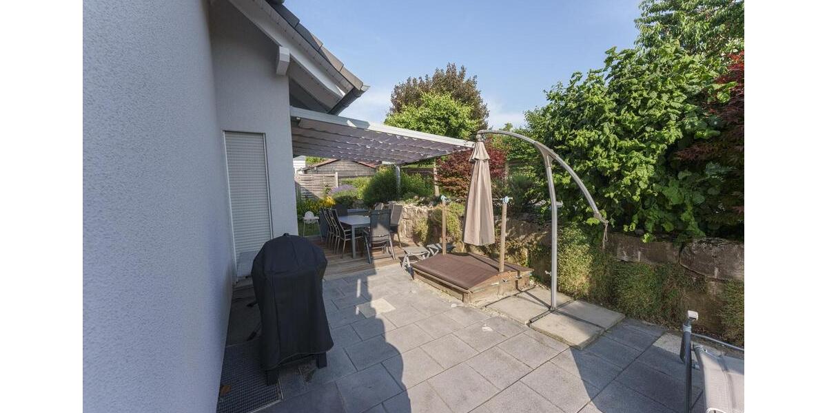 Einfamilienhaus Bad Friedrichshall - 6 Zimmer, 240 m&sup2;, 2.650&euro; | Angebot:25832076