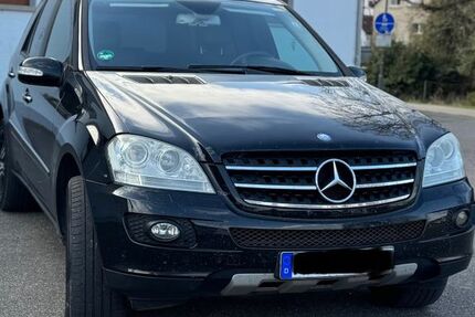Mercedes-Benz ML 500 220.000 km 10.450 &euro; Eppingen 75031