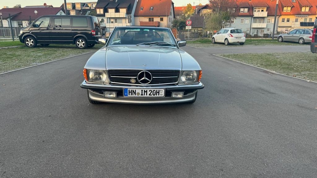 Mercedes-Benz 280 118.000 km 28.900 &euro; Massenbachhausen 74252