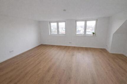 Wohnung Lauffen am Neckar - 3 Zimmer, 74 m&sup2;, 980&euro; | Angebot:25379644