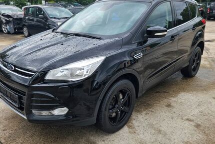 Ford Kuga 185.000 km 8.600 &euro; Bruchsal 76646