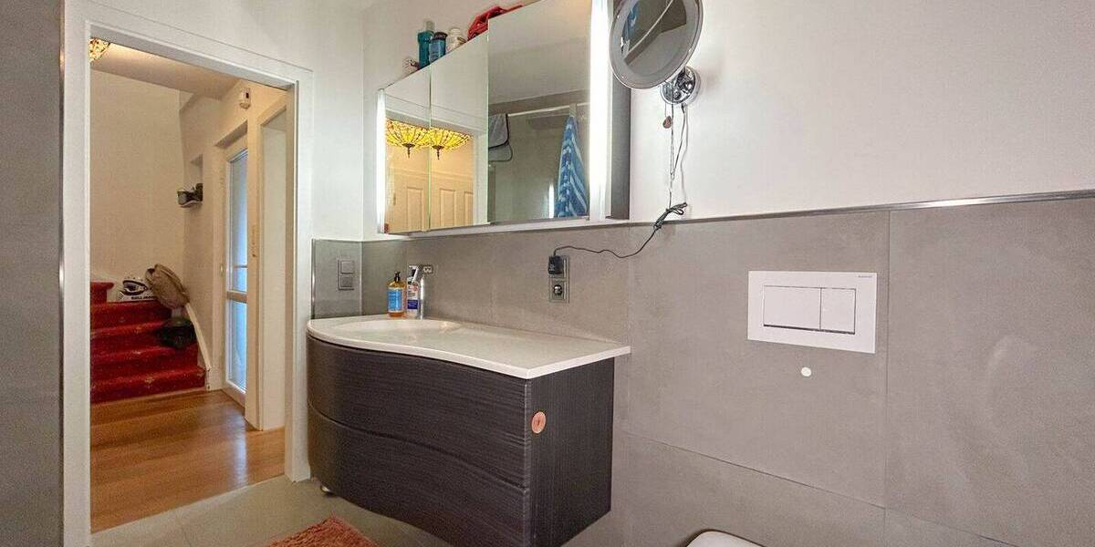 Mehrfamilienhaus, Wohnhaus Bad Friedrichshall Kochendorf - 1.350.000&euro; | Angebot:25997731