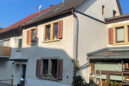 Haus Eppingen - 15 Zimmer, 397 m&sup2;, 599.000&euro; | Angebot:27119953