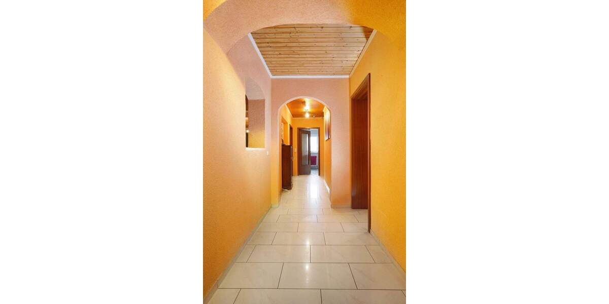 Etagenwohnung Bretten Gölshausen - 4 Zimmer, 110 m&sup2;, 380.000&euro; | Angebot:25706287