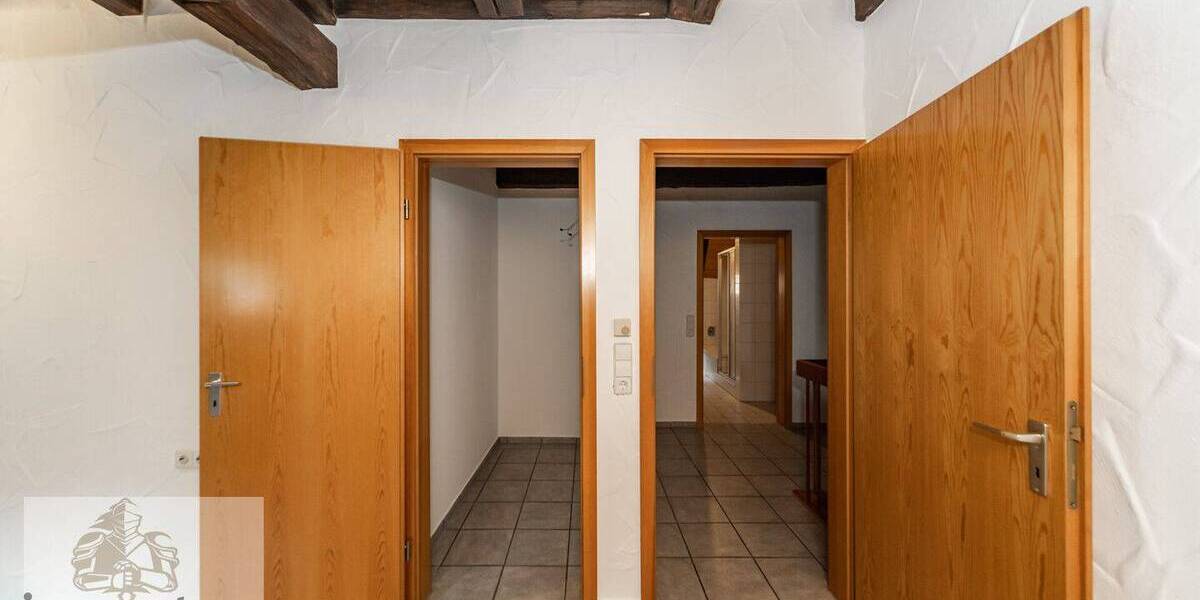 Mehrfamilienhaus, Wohnhaus Bad Wimpfen - 6 Zimmer, 244 m&sup2;, 628.888&euro; | Angebot:25776017