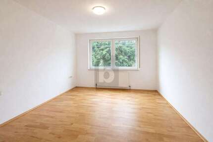 Wohnung Neckarwestheim - 2.5 Zimmer, 63 m&sup2;, 220.000&euro; | Angebot:25884322