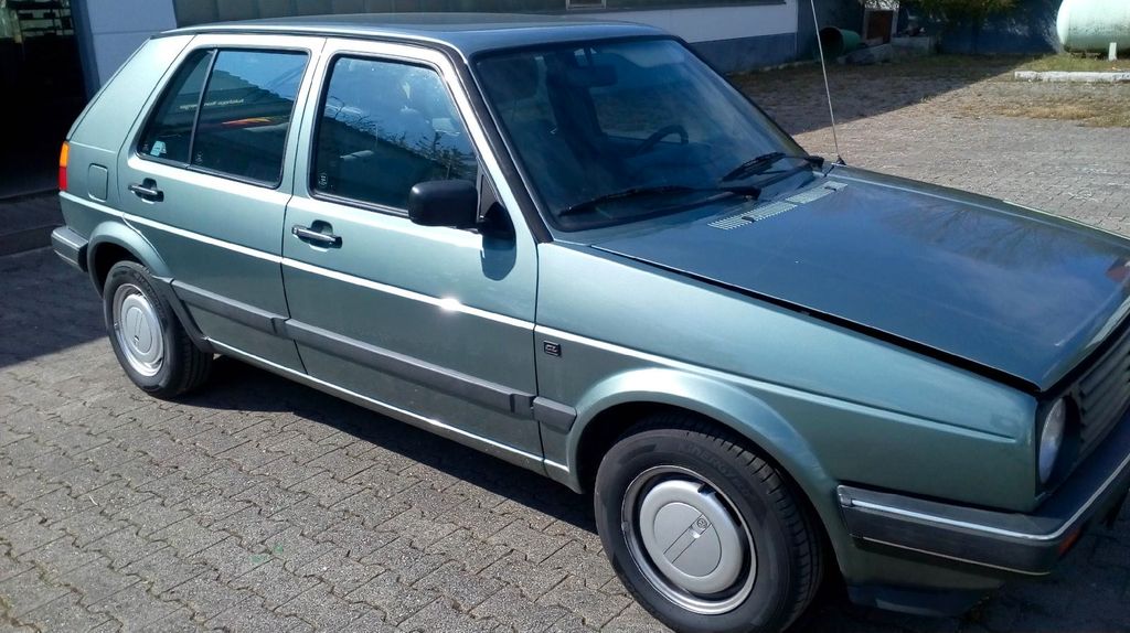 VW Golf 99.999 km 5.100 &euro; Bad Rappenau 74906