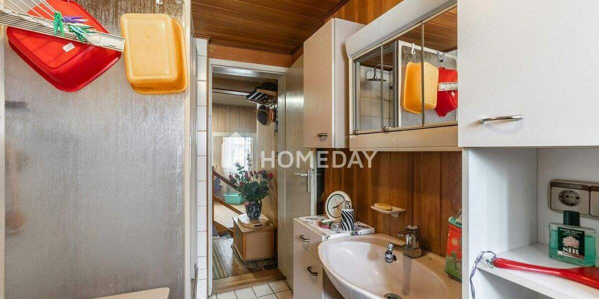 Doppelhaushälfte Kraichtal-Gochsheim Gochsheim - 7 Zimmer, 270 m&sup2;, 149.000&euro; | Angebot:25696798