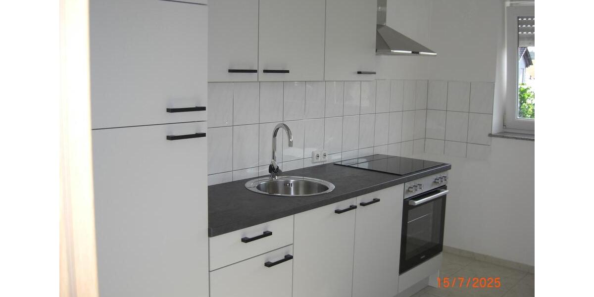 Etagenwohnung Bad Rappenau - 3 Zimmer, 102 m&sup2;, 1.100&euro; | Angebot:25783088