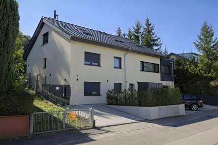 Haus Sinsheim / Waldangelloch Waldangelloch - 9 Zimmer, 307 m&sup2;, 1.300.000&euro; | Angebot:25975127