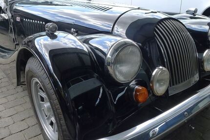 Morgan Plus 8 69.000 km 39.900 &euro; Heilbronn 74076