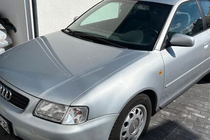 Audi A3 178.000 km 1.600 &euro; Bruchsal 76646