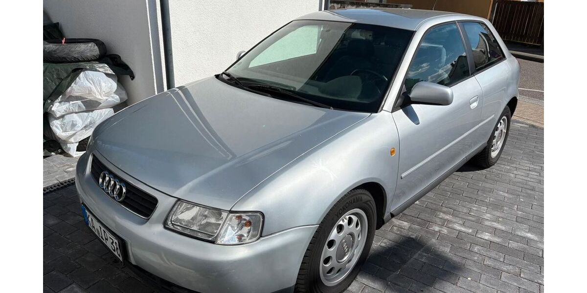 Audi A3 178.000 km 1.600 &euro; Bruchsal 76646