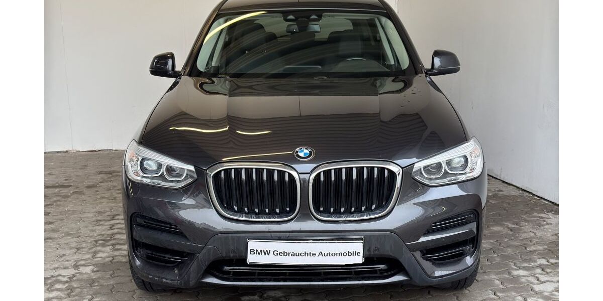 BMW X3 51.576 km 32.480 &euro; Heilbronn 74076