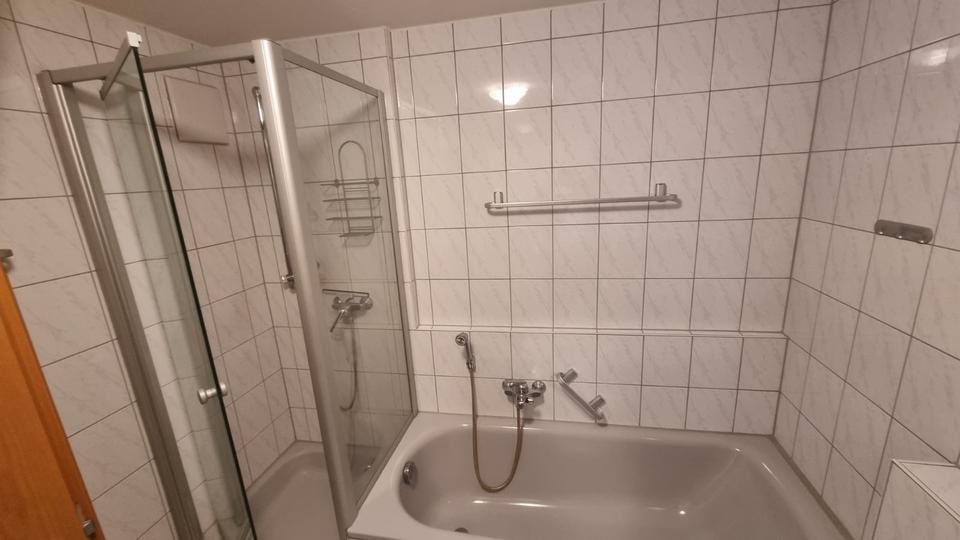 Etagenwohnung Sachsenheim - 3.5 Zimmer, 87 m&sup2;, 310.000&euro; | Angebot:25339803