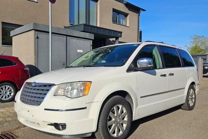 Chrysler Grand Voyager 219.500 km 7.999 &euro; Kronau 76709
