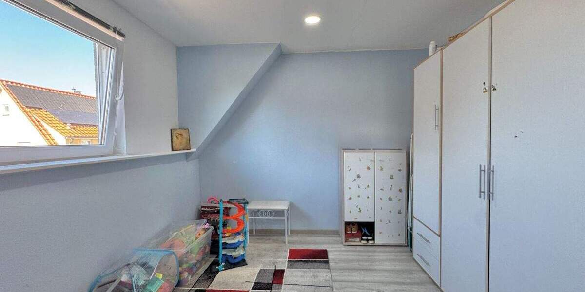 Doppelhaushälfte Bretten - 4 Zimmer, 88 m&sup2;, 388.000&euro; | Angebot:25738384