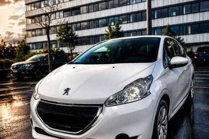 Peugeot 208 190.500 km 3.990 &euro; Neckargemünd 69151