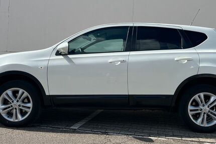 Nissan Qashqai 117.759 km 7.500 &euro; Heilbronn 74080