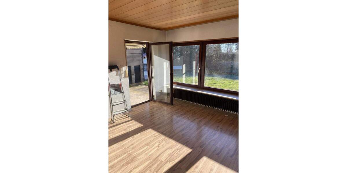 Einfamilienhaus Sinsheim - 7 Zimmer, 220 m&sup2;, 649.000&euro; | Angebot:25657488