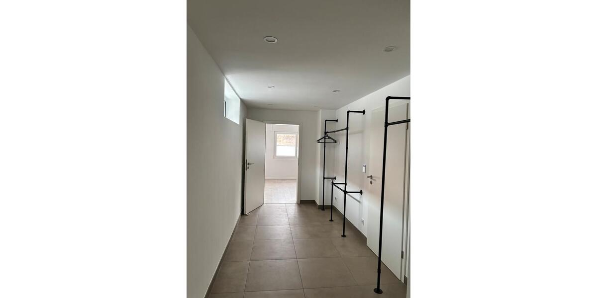 Erdgeschoßwohnung Ubstadt-Weiher Weiher - 2.5 Zimmer, 85 m&sup2;, 950&euro; | Angebot:24652647